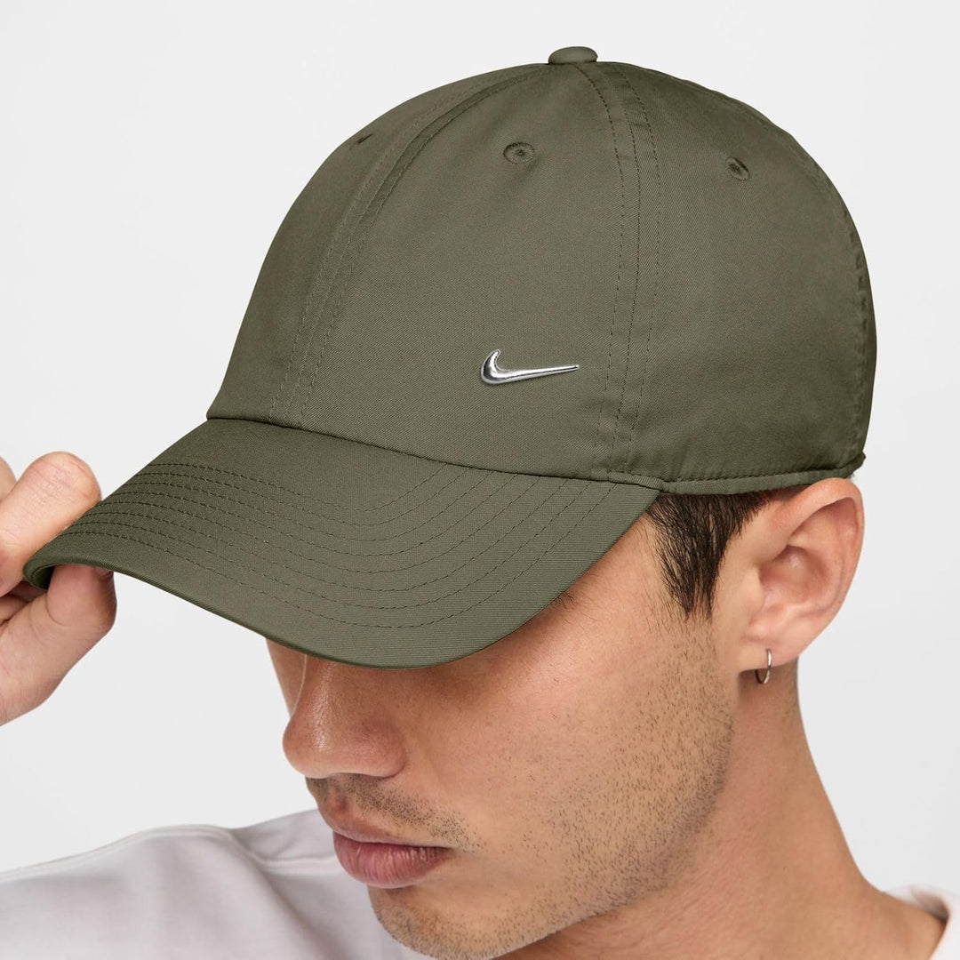 Nike Herren Baseballkappe Df Club S-M Medium Olive/Metallic Silver, S-M Medium Olive/Metallic Silver