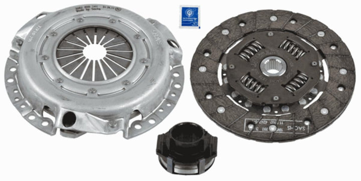 SACHS Kupplungssatz 3000 154 001, OE-Qualität, Kupplungssatz-Austausch beim Auto