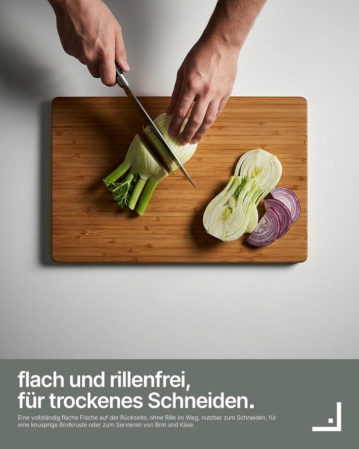 LARHN Bambus Schneidebrett Holz mit Griff &amp; Saftrille - 38,5x25x2 cm | Massiv, vertikal verleimt, we