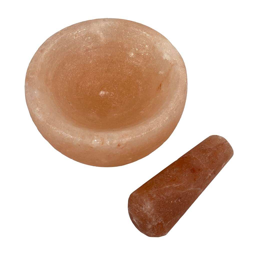 Salz Mörser und Stössel aus rosa Steinsalz Kristallsalz hergestellt in der Salt Range Pakistan