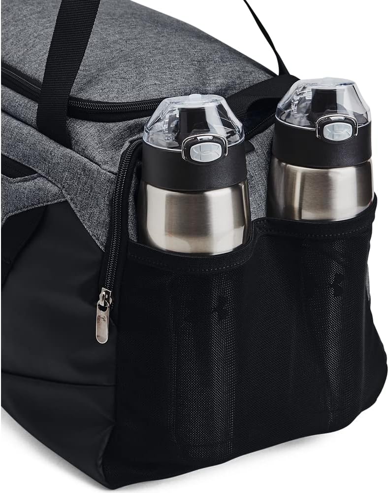 Under Armour Unisex UA Undeniable 5.0 Duffle, wasserdichte Sporttasche, robuste Gym Umhängetasche
