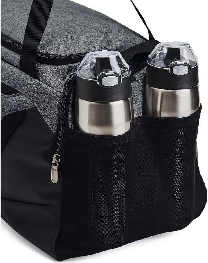 Under Armour Unisex UA Undeniable 5.0 Duffle, wasserdichte Sporttasche, robuste Gym Umhängetasche