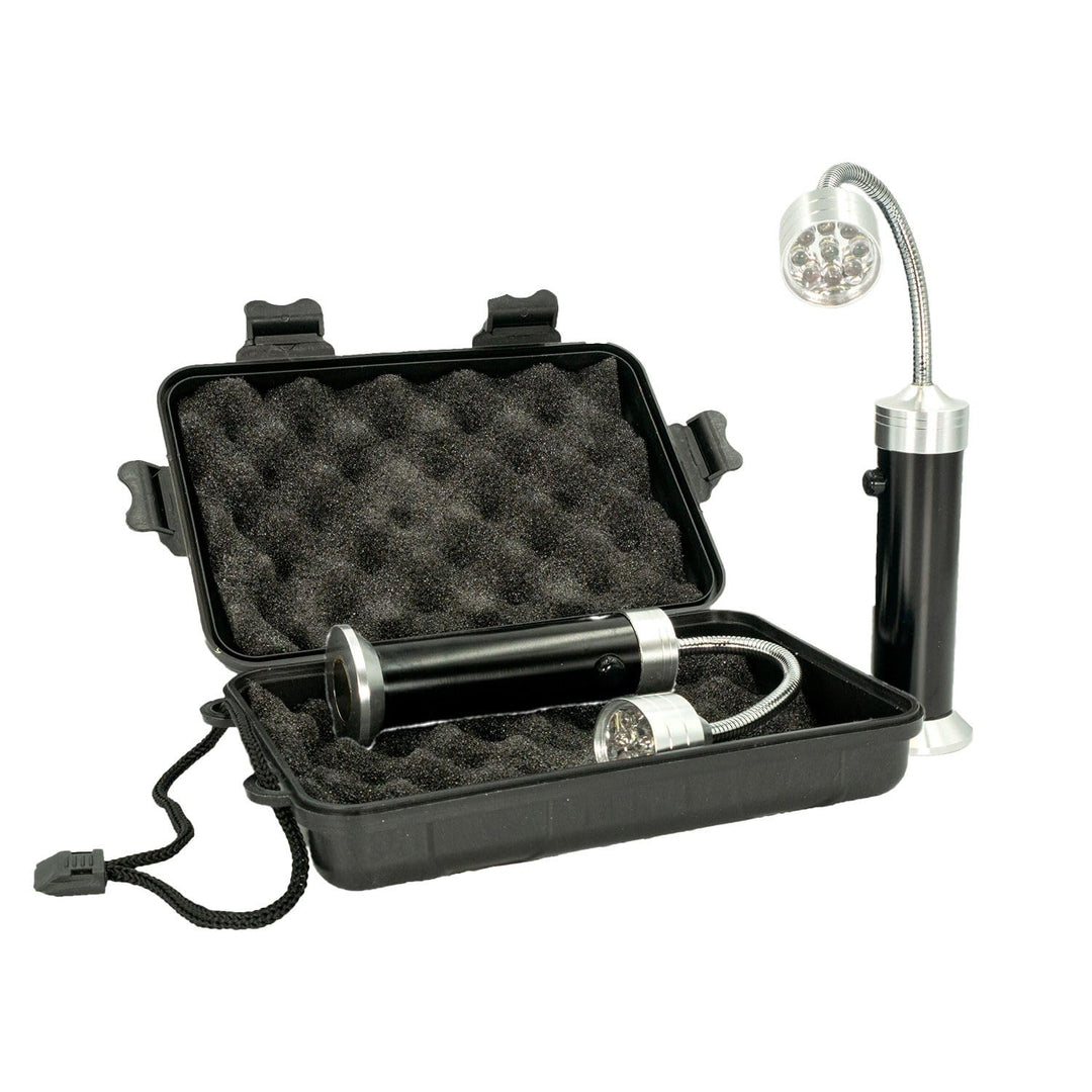 Intirilife 2x Grillleuchte Magnetisch LED aus Aluminium-Legierung in Schwarz - Silber mit Aufbewahru