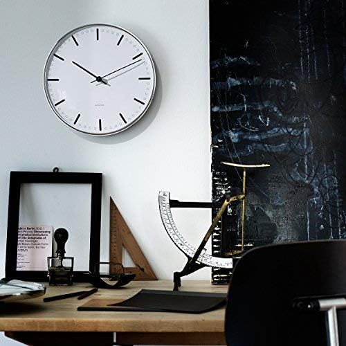 Arne Jacobsen Wanduhr Ø29 cm City Hall dänisches Design aus Aluminium, weiss City Hall 29cm Weiss, C