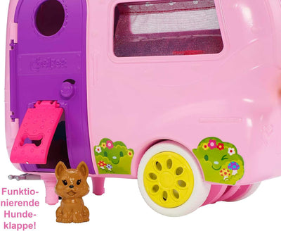 Barbie Chelsea Serie, Chelsea Auto und Camper Set mit 10+ Barbie Camping Accessoires, 1x Chelsea Pup