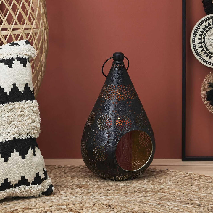 HOME DECO FACTORY, HD9106, Openwork Metal Lantern with elegant Design, ideal as a Candle Holder or t