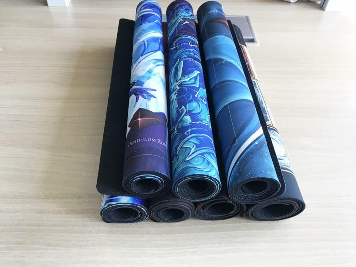 Mikemat ZD014-106 Mauspad mit blauen Augen und Drachenmotiv, inkl. Tasche