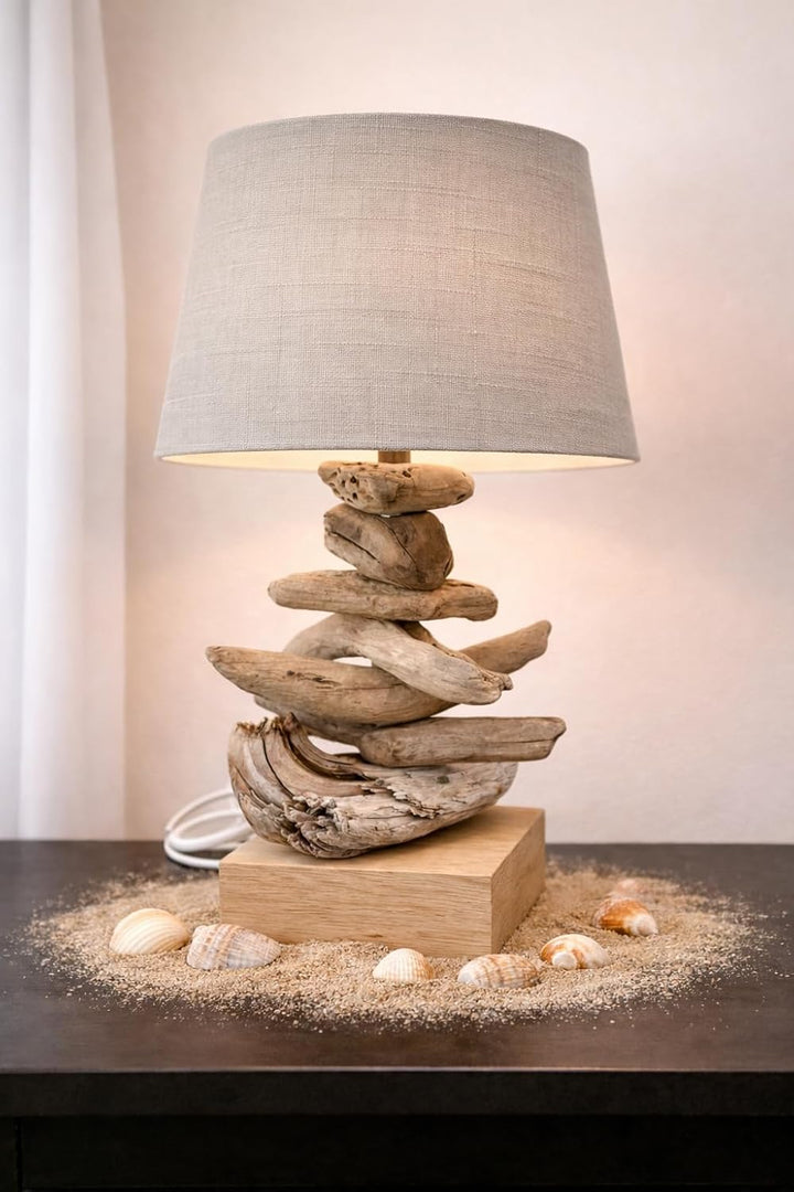 Handgefertigte Tischleuchte/Tischlampe aus Treibholz (Lampenschirm hellgrau), Lampenschirm hellgrau