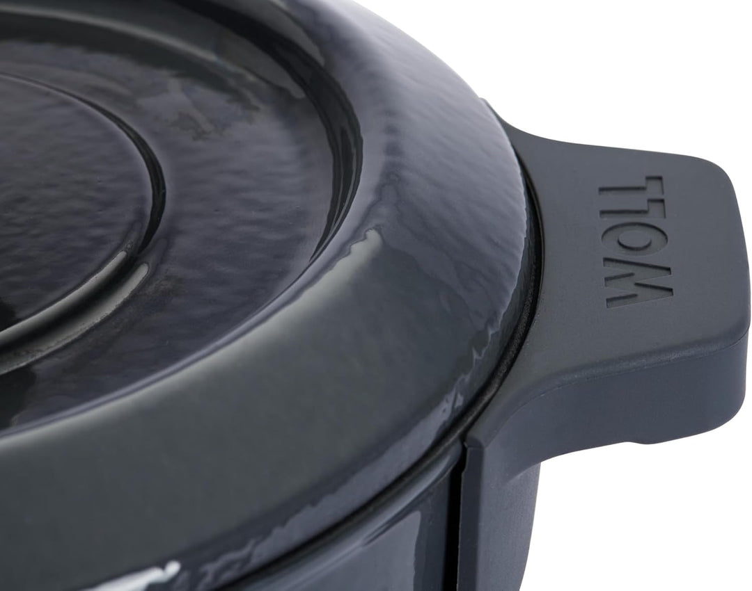 Woll Iron Gusstopf mit Deckel und Silikongriffen - Induktiv -, Ø 20 cm, 11 cm hoch, 2,8l - Geeignet