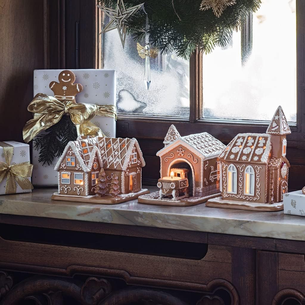 Villeroy und Boch - Winter Bakery Deocoration Lebkuchenbahnhof, dekorativer Teelichthalter aus Hartp