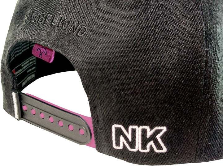 Nebelkind Offizielles Steini Der Keller Snapback Cap Schwarz Pink Lila Gamer Rose Schwalbe Motiv Grö