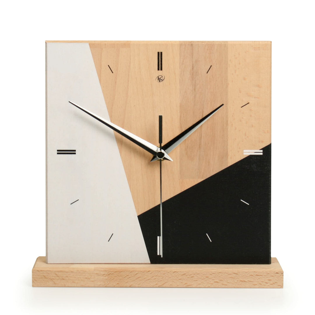 Kreative Feder Designer-STANDUHR „Triangle“ aus Massivholz – analoge TISCHUHR ohne Tickgeräusche (le