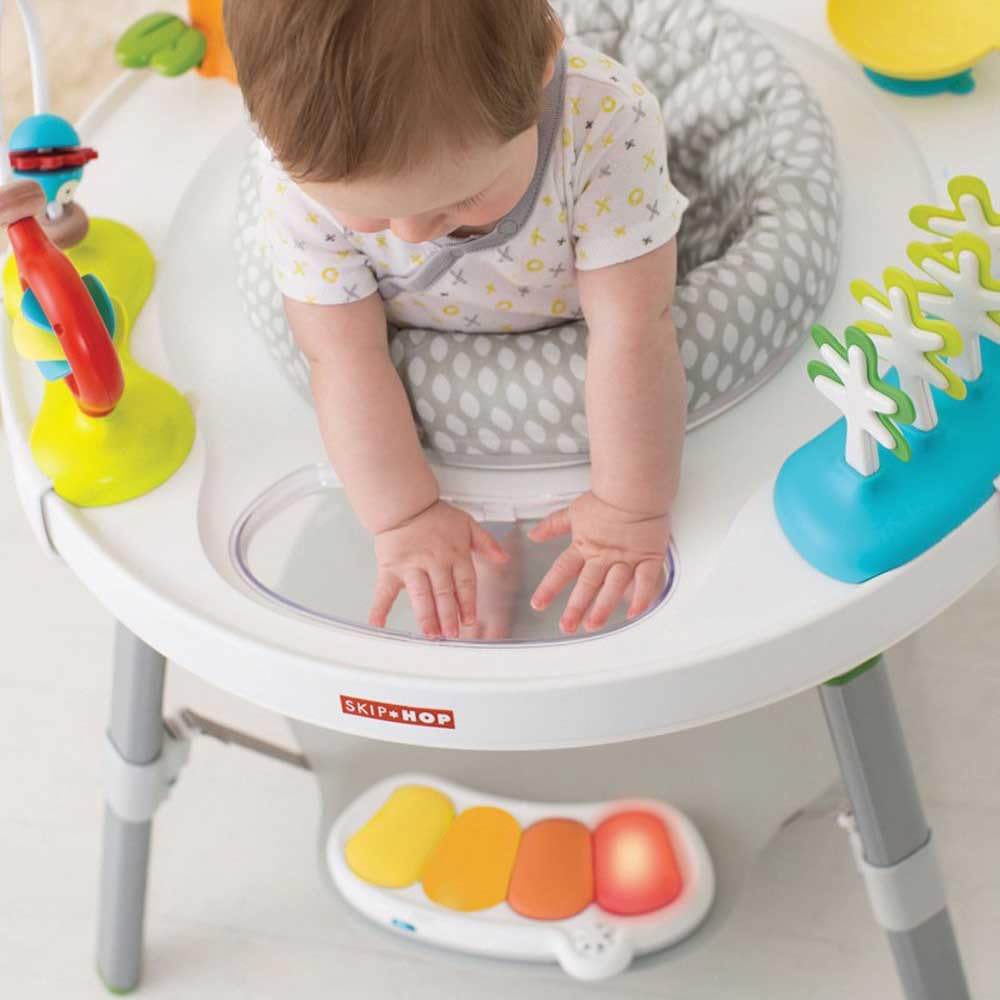 Skip Hop Explore & More Mitwachsendes 3-in-1 Spielcenter, Umbaubar zu Kindertisch, ab 4 Monaten Expl