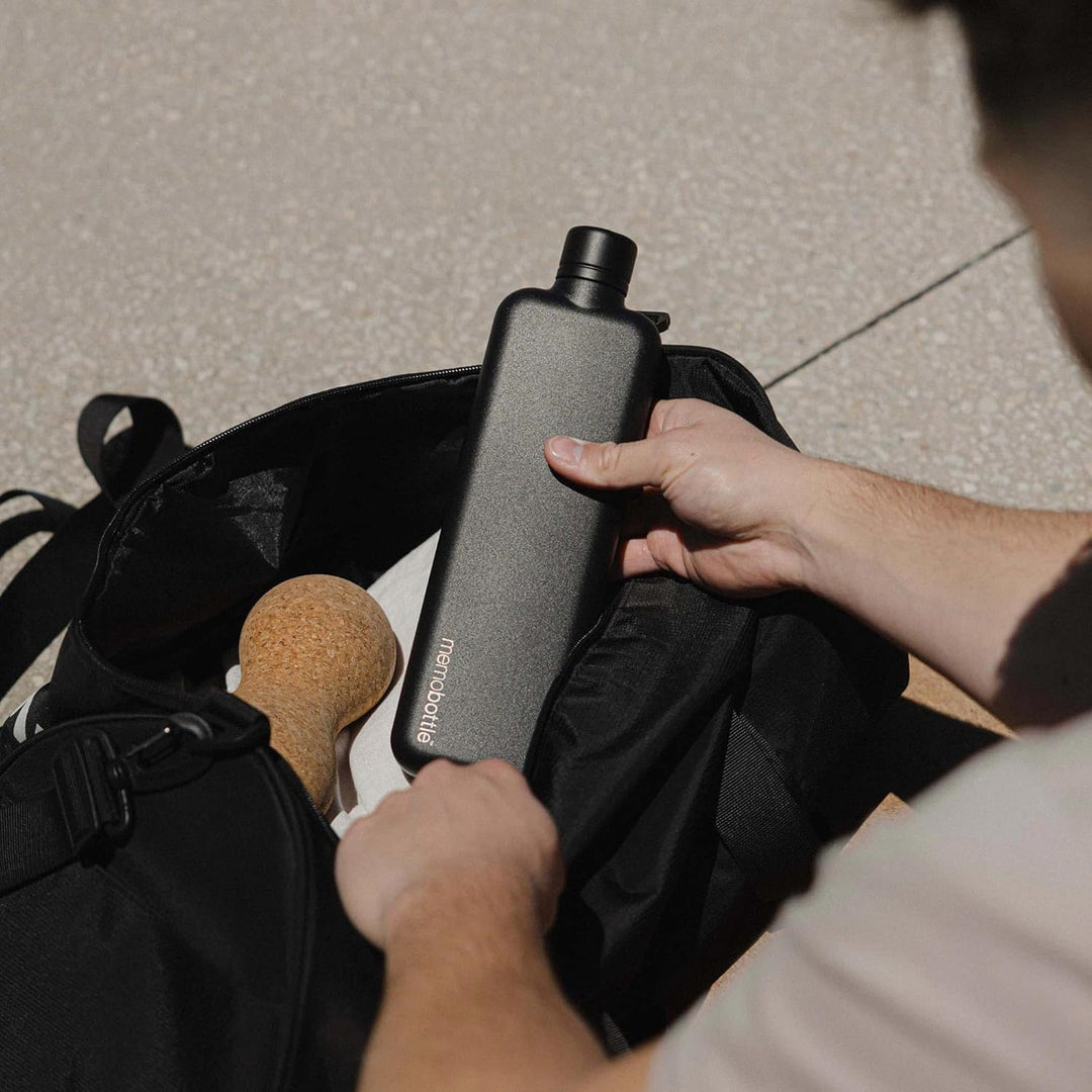 memobottle - Edelstahl (Weiss) | Robust, Auslaufsicher, Premium Trinkflasche | BPA-frei | Ideal für