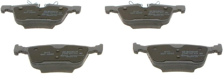 Bosch BP1993 Bremsbeläge - Hinterachse - ECE-R90 Zertifizierung - vier Bremsbeläge pro Set