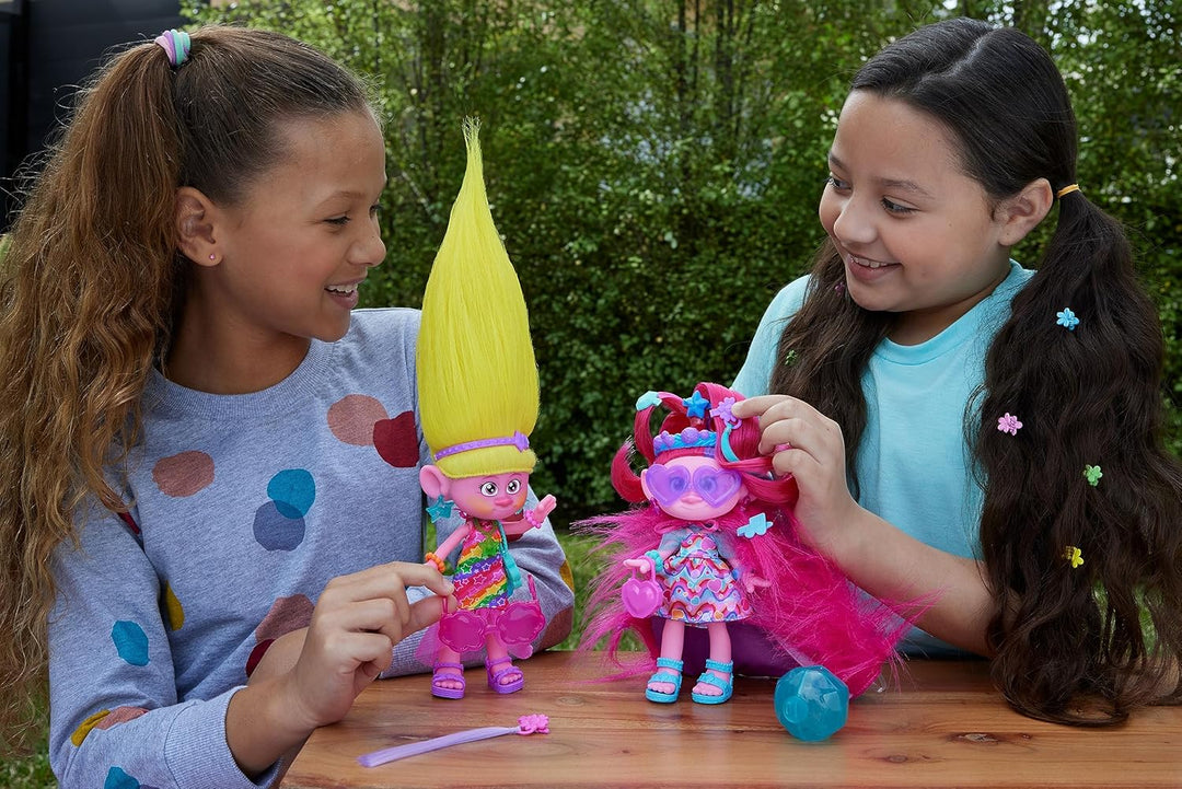 DREAMWORKS TROLLS Gemeinsam Stark – Hairsational Reveals Königin Poppy Modepuppe mit pelzigen Plüsch