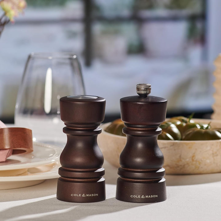 Cole & Mason London Salz- und Pfefferstreuer & Mühlen-Geschenkset, 130 mm / 5" Mühle aus Schokoladen