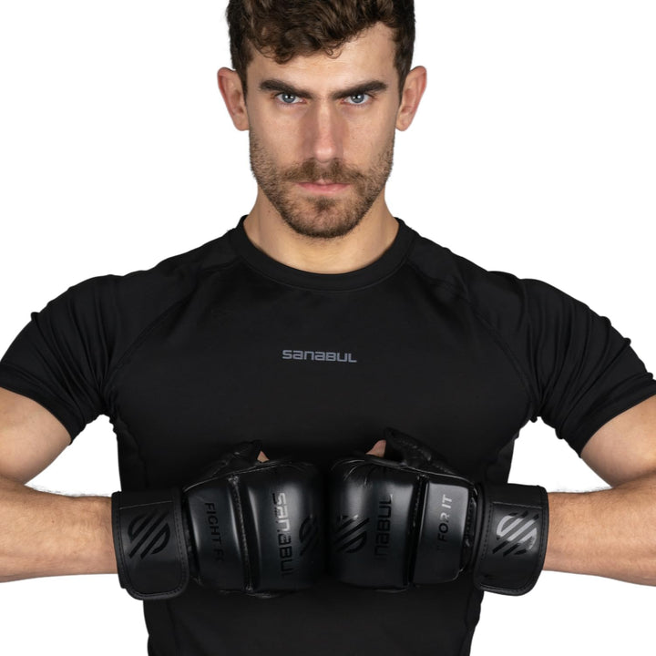 Sanabul Essential 7 oz MMA Handschuhe | MMA Trainingshandschuhe | Hybrid Sparring Handschuhe für MMA