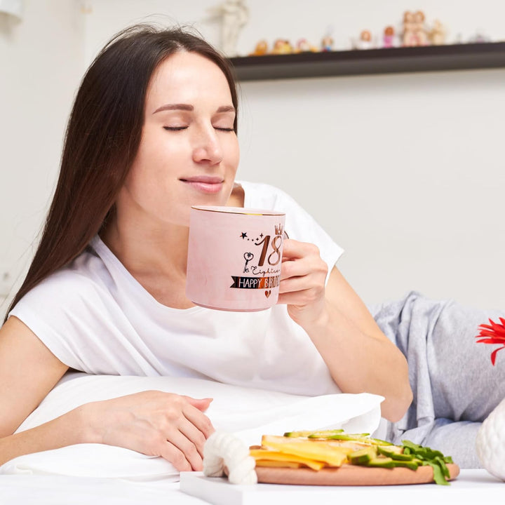 18. Geburtstag Mädchen, Alles Gute zum 18th Geburtstag, 14 Unzen Kaffeetasse mit Golddruck, Lustiges