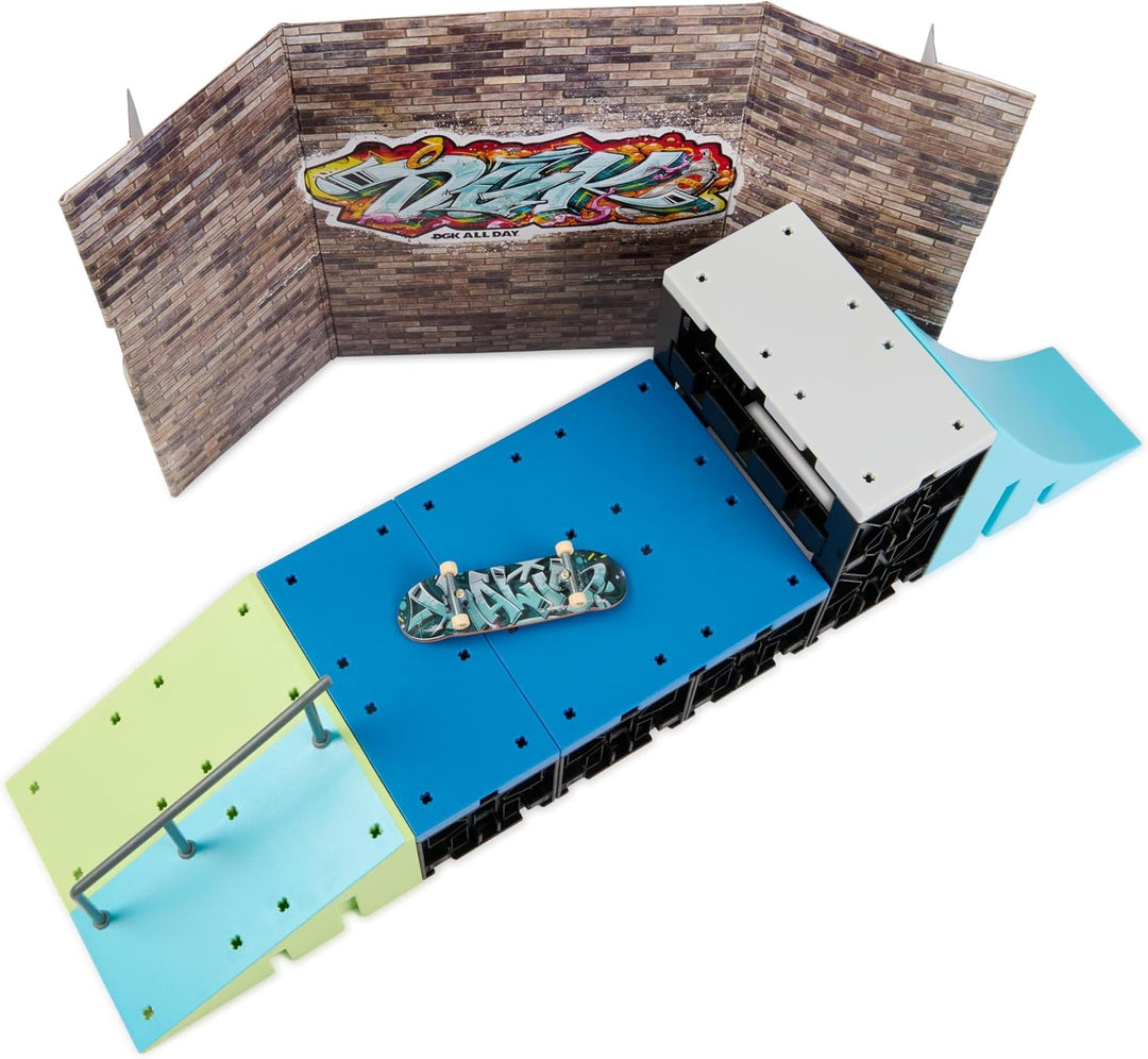 Tech Deck Toy Skateboard Playset XConnectPlusDGKSkateparkM02 | 96 mm DGK Fingerboard | X-Connect-Ste