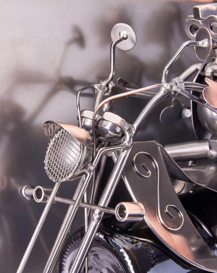 BRUBAKER Weinflaschenhalter Paar auf einem Motorrad - Wall Art Bild Metall - mit 3 Glashaltern - ink
