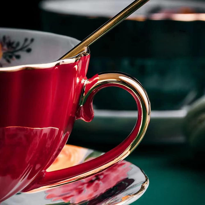 Porzellan Teetasse mit Untertassen und Löffel, 2 Satz von 8 oz Floral Kaffeetasse mit Goldrand Halte