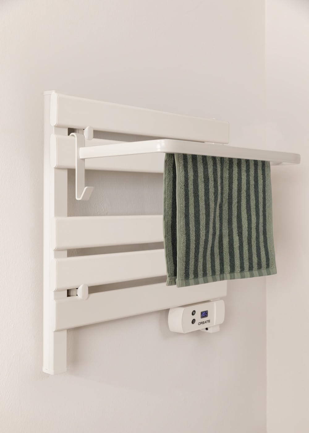 CREATE / WARM Towel Mini/Elektrischer Badheizkörper Cremeweiss mit Regal / 52,3x8x55,8cm / Leise, ge