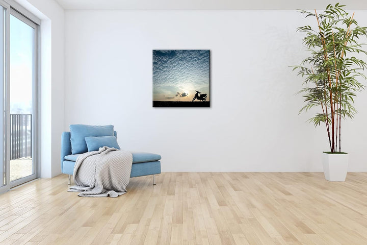 einsames Motorad Format: 70x70 als Leinwandbild, Motiv fertig gerahmt auf Echtholzrahmen, Hochwertig