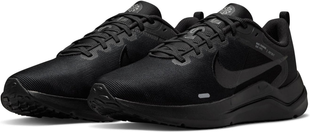 Nike Herren Downshifter 12 Sneaker 40 EU Black Dk Smoke Grey Particle Grey, 40 EU Black Dk Smoke Gre