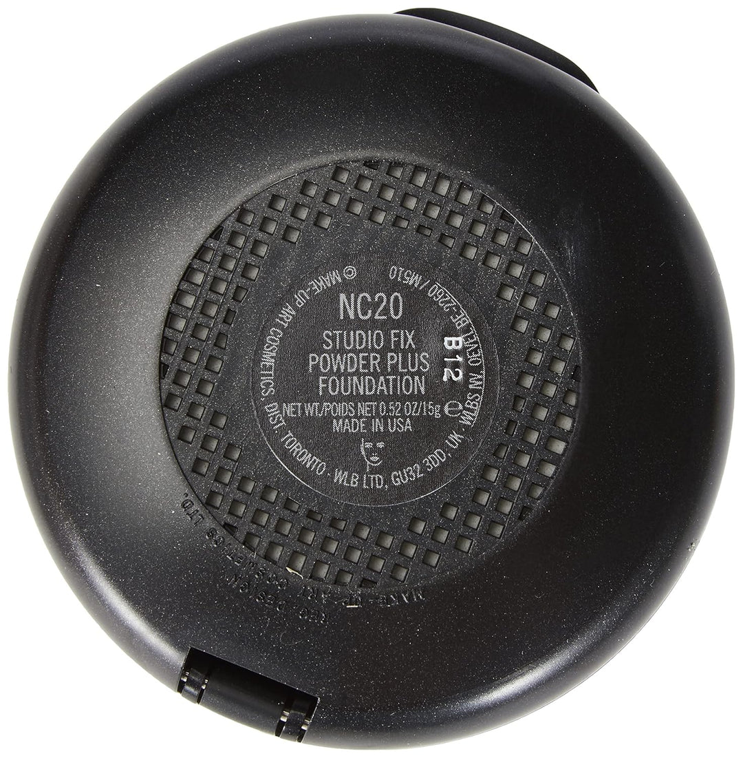 MAC Studio Fix Powder Plus Foundation NC20, NW18, 14,7 g, NW18