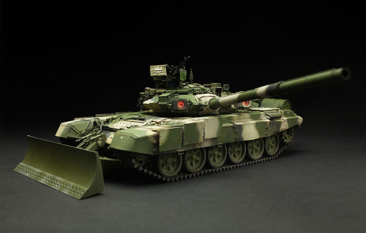 Meng TS014 - 1/35 Russian Main Battle Tank T-90 with TBS-86 Dozer