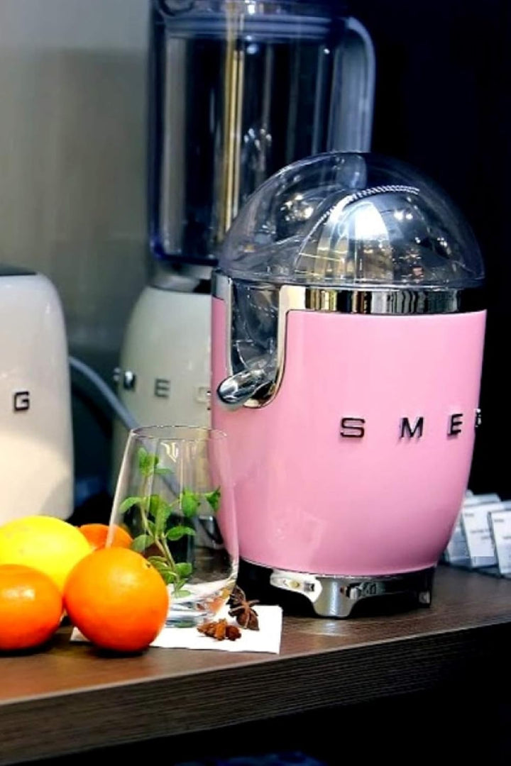 Smeg Zitruspresse CJF01PKEU, Edelstahl, Pastellrosa, Pastellrosa