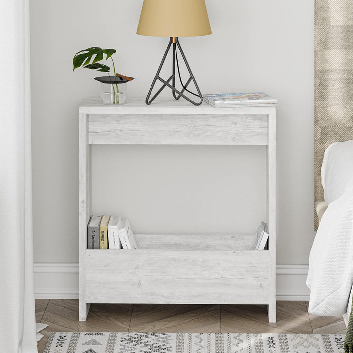 Hocuspicus Beistelltisch mit integriertem Magazinhalter| kompakter Beistelltisch für Wohnzimmer und