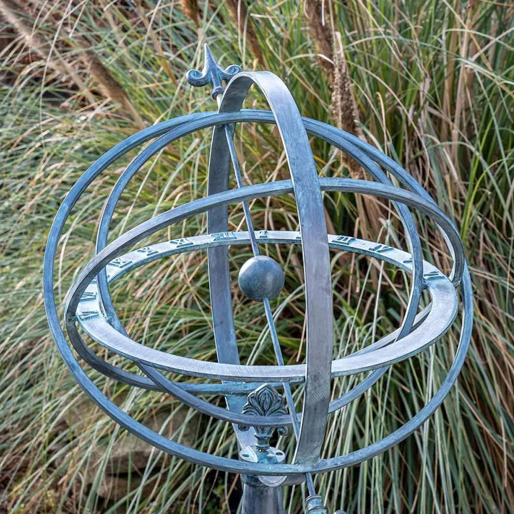 IDYL Outdoor Zeitmesser aus Bronze Sonnenuhr - hochwertig und auffällig | Nr. 0107 | 74 x 47 x 47 cm