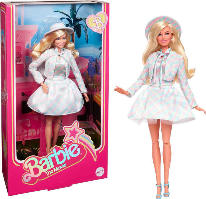 Barbie The Movie - Puppe Filme Fans, Margot Robbie, Sammelpuppe mit blau-kariertem Outfit, passendem