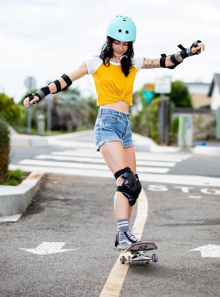 Triple Eight Herren Triple 8 Skate-und Skateboard-Helme XS-S Blaues Hologramm, XS-S Blaues Hologramm