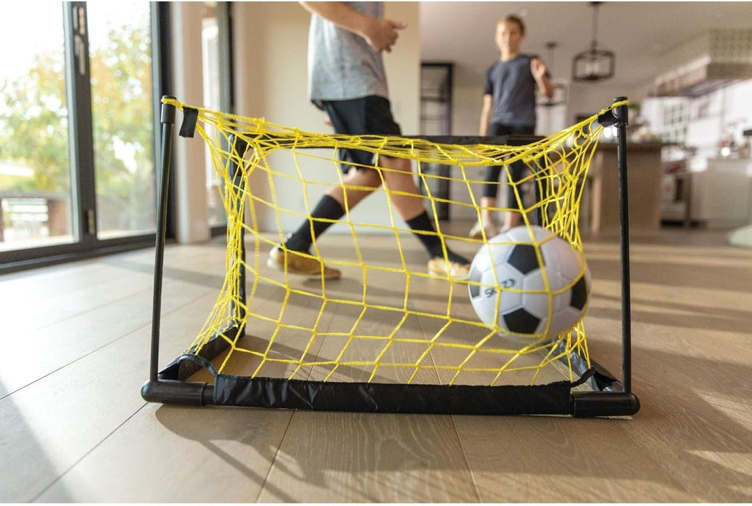 SKLZ Pro Mini-Tor, inklusive 12,7 cm weichem Ball, einfach zu montierender Rahmen, Weiss/Gelb