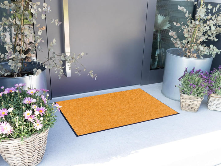 Primaflor Schmutzfangmatte CLEAN – Orange, 60x180 cm | Saugstarke, Schwer entflammbare Fussmatte | R