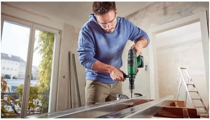 Bosch Akku-Bohrhammer UniversalHammer 18V (1x Akku 4,0 Ah; 18 Volt System; zum Bohren, Hammerbohren,