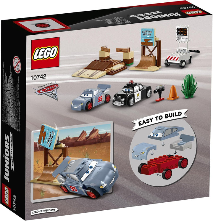LEGO Juniors 10742 - Rasante Trainingsrunden in der Teufelsschanze