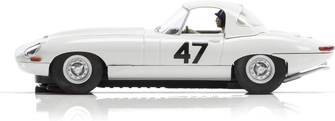 Scalextric c3898 a Legends Jaguar E 1963 International Trophy Auto