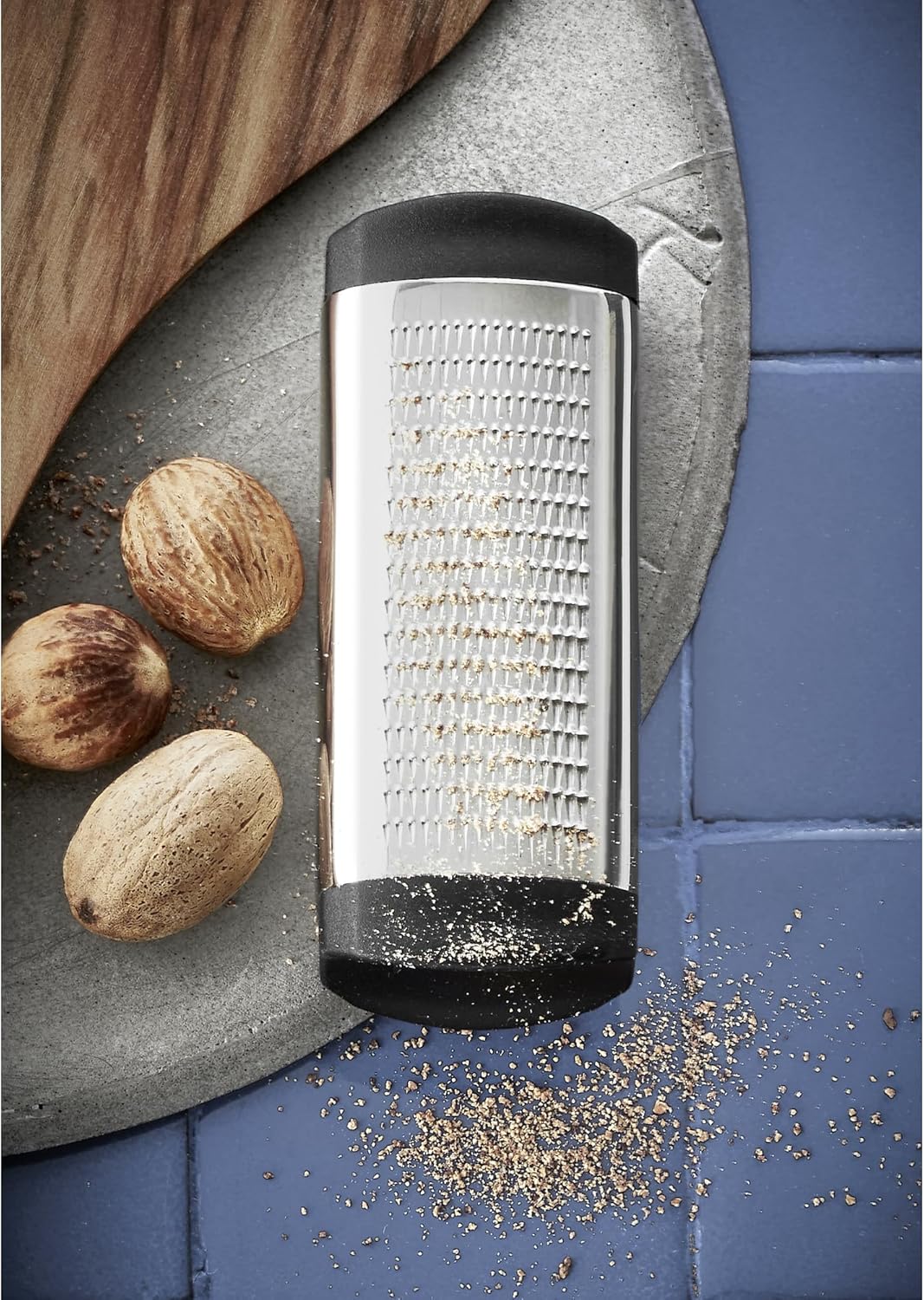 WMF Top Tools Muskatreibe 8 x 2,5 x 3,5 cm, mit praktischem Aufbewahrungsfach, ergonomisches Design