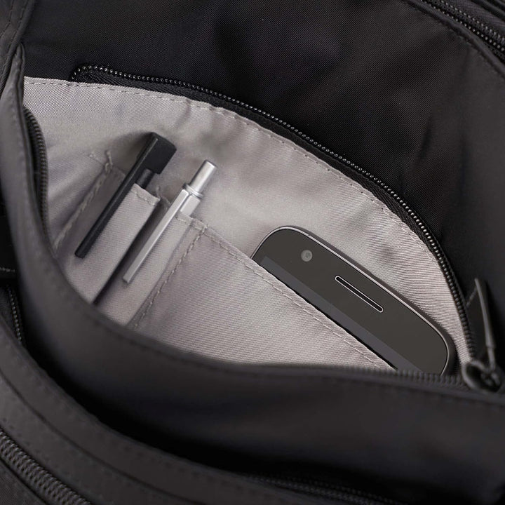 Hedgren Damen Orva Sportsack Schwarz, Schwarz