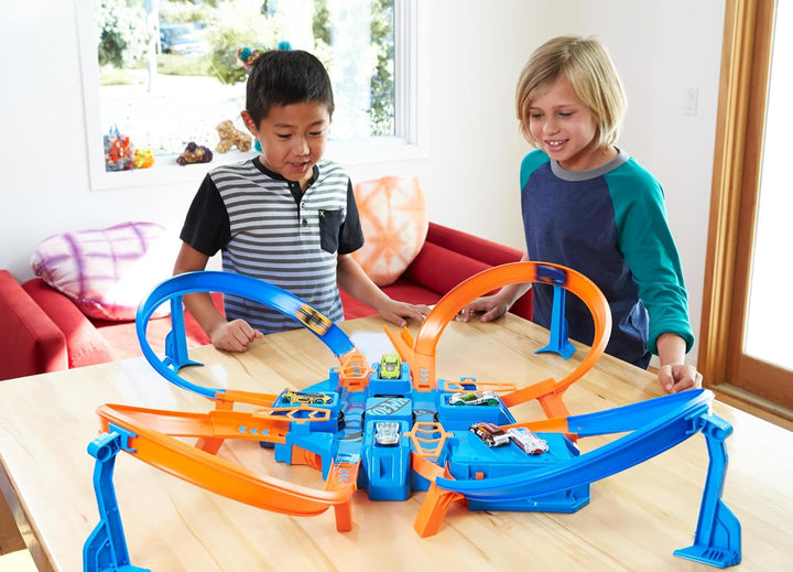 Hot Wheels DTN42 - Trackset, mit Rampen, Kreuzungen und Looping, Parkplätzen, + 1 Fahrzeug B01ARGC5F