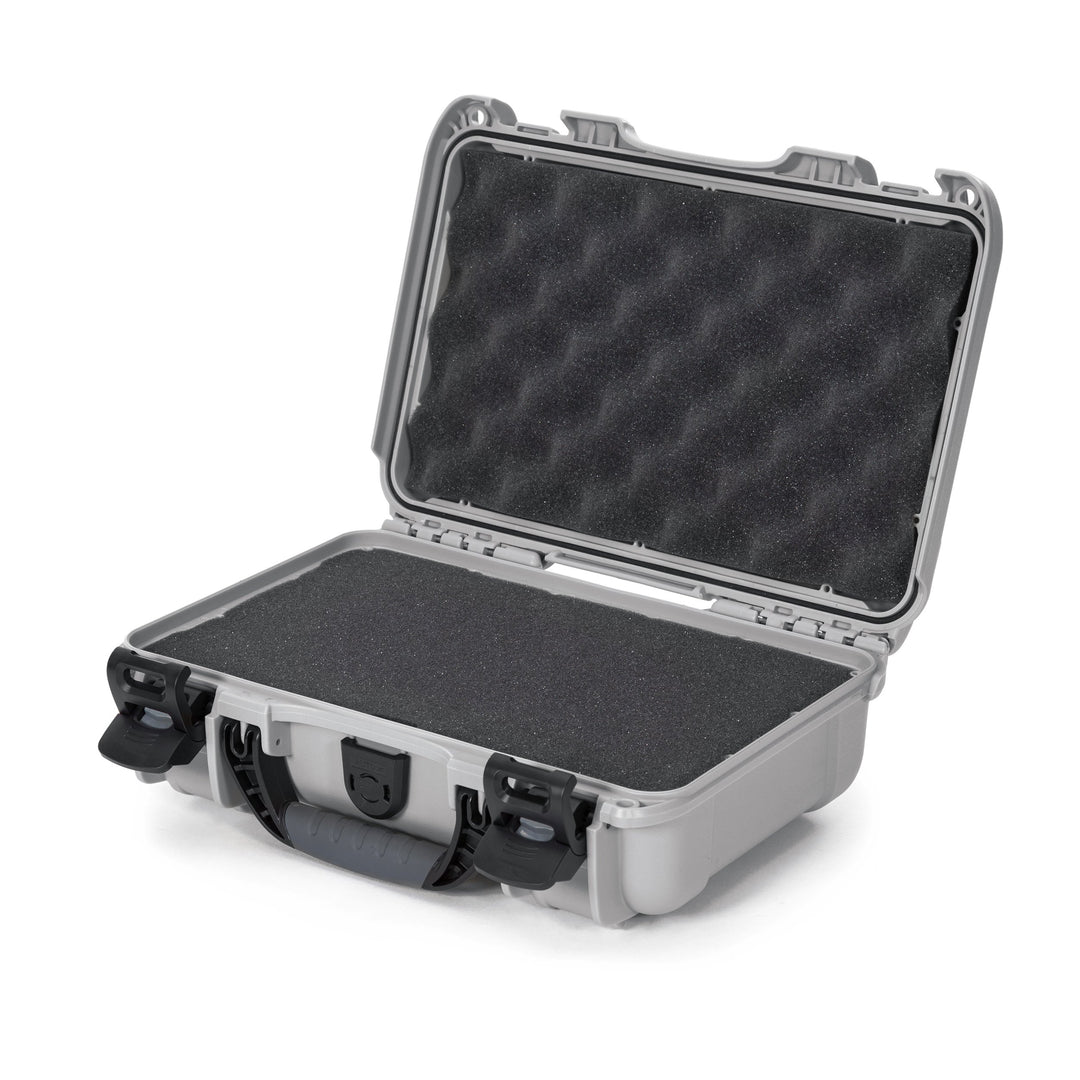 Nanuk 909 Wasserdichter Hartschalenkoffer Mit Plüschschaumeinlage - Silber Silber Würfelförmiger Sch