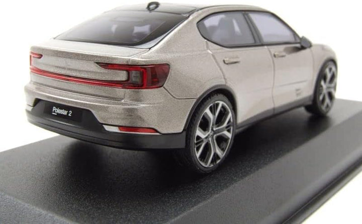 Norev Polestar 2 2021 Moon grau metallic Modellauto 1:43