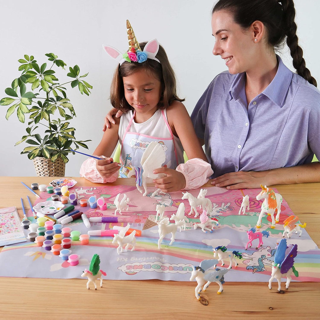BONNYCO Einhorn Geschenk für Mädchen Malset 18, Bastelset Kinder mit Dunkeln Leuchtender Farbe. Mädc
