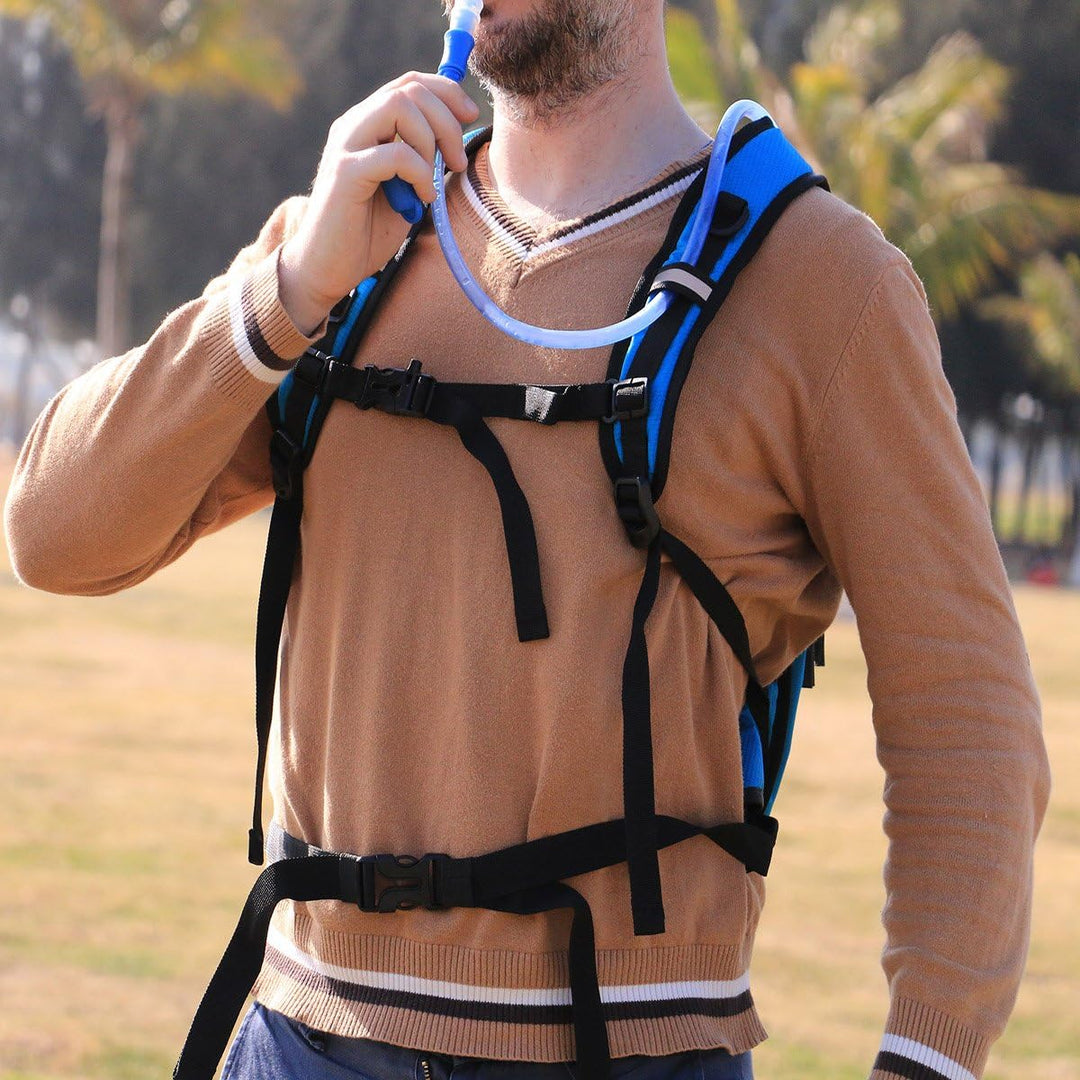 Miracol Trinkrucksack mit 2 l Wasserblase – Thermo-Isolierpack hält Flüssigkeit bis zu 4 Stunden küh