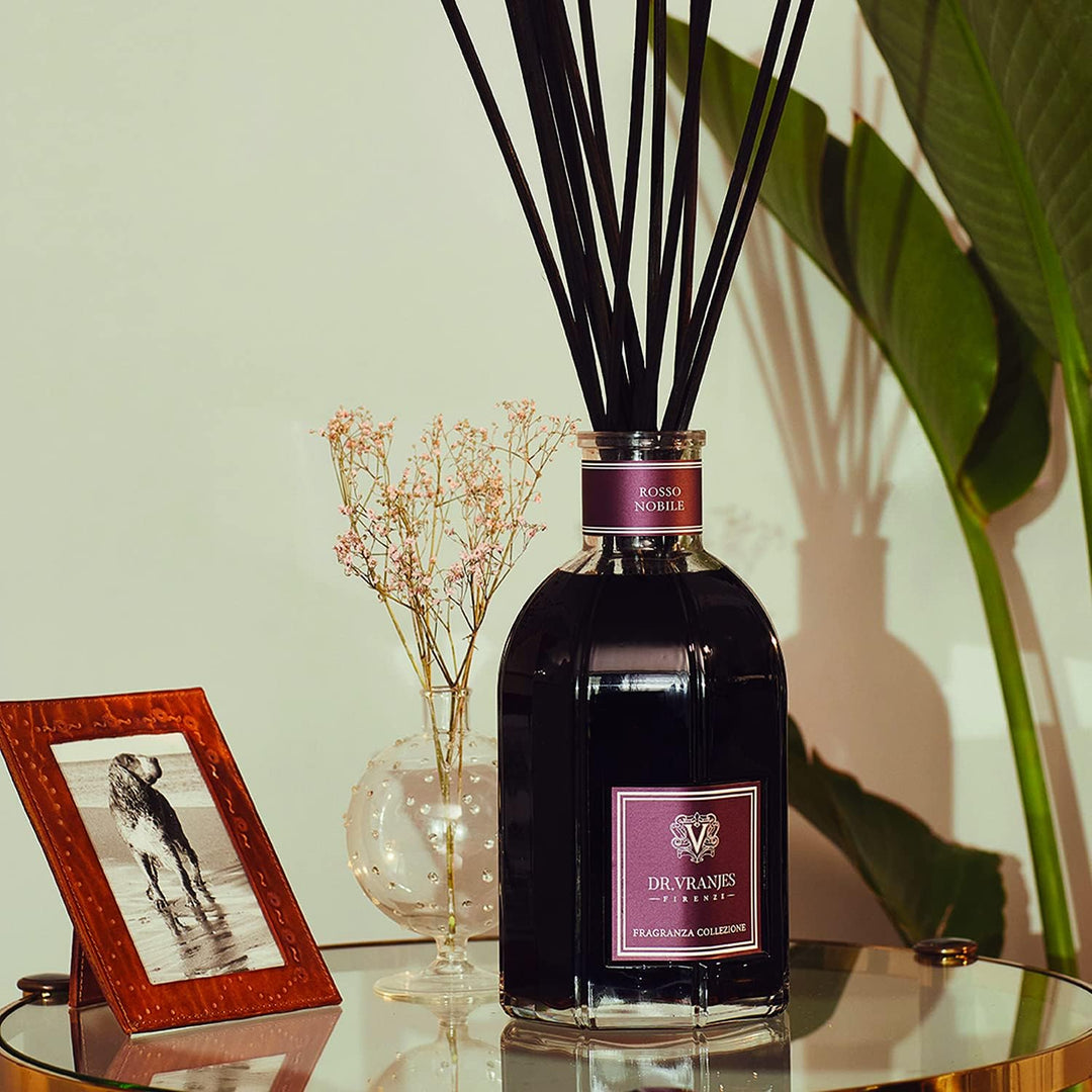 Dr. Vranjes – Rosso Nobile Diffuser 500 ml mit Schwarze Stäbchen - Luxus-Raumduft, Made in Italy, Ha