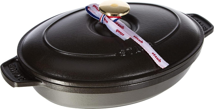 Staub 40509-582-0 Auflaufform, oval 23 x 17 cm, 1 L mit mattschwarzer Emaillierung im Inneren der Au